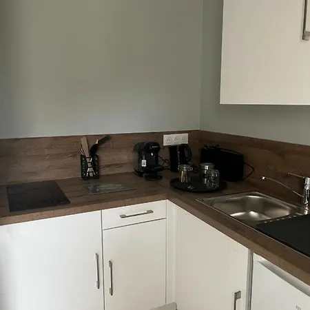 דירה Independant A Les Bains A 500 M De La , Commerces Proximite Et Pistes Cyclables אנדרנוס-לה-באינס